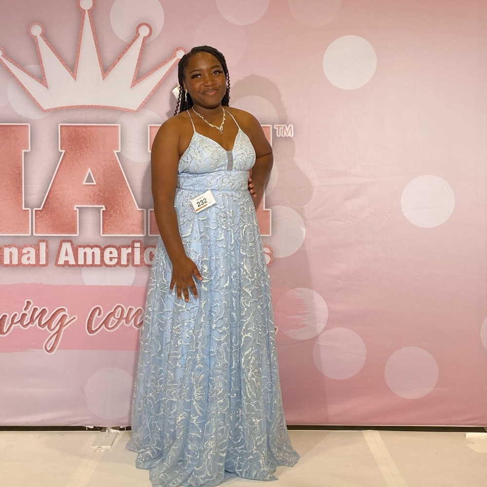 A Light Blue and Silver tiger lily dress, Barely wore twice so in good condition